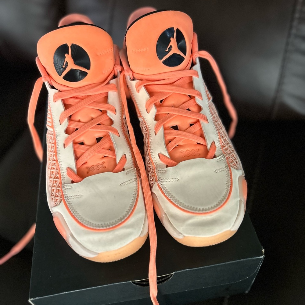 Jordan Sneakers in Orange and Cream